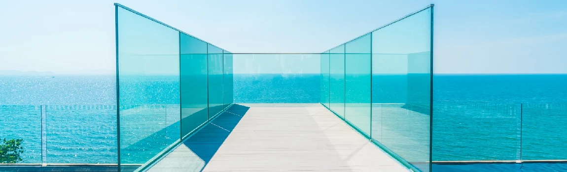 Customized Glass Pool Fence Repair Services in Boynton Beach, FL